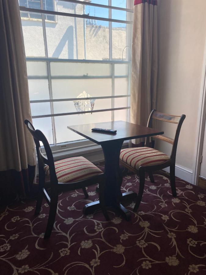 The Tudor Hotel Bridgwater Ngoại thất bức ảnh