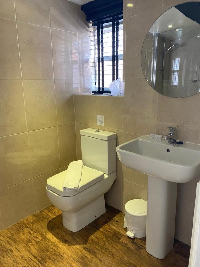 The Tudor Hotel Bridgwater Ngoại thất bức ảnh